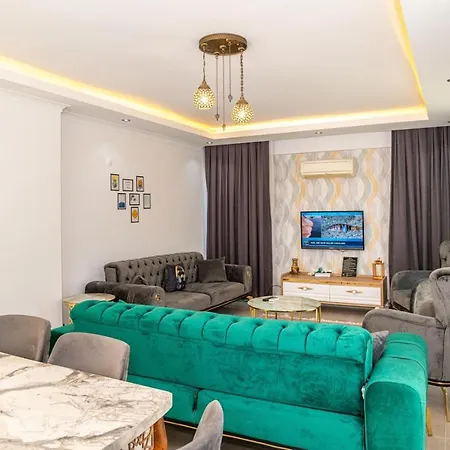 Hisaroenue'de 4 Yatak Odali Villa-villa Bahama Villa *